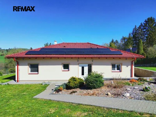 Prodej stavebního pozemku 3066 m²