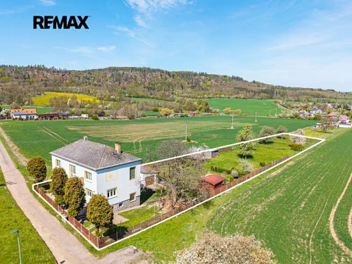 Prodej domu 200 m², pozemek 3180 m²