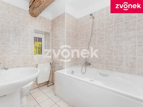 Prodej domu 400 m², pozemek 4200 m²