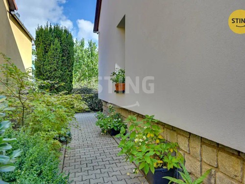 Prodej domu 250 m², pozemek 933 m²