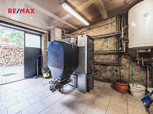 Prodej domu 670 m², pozemek 1786 m²