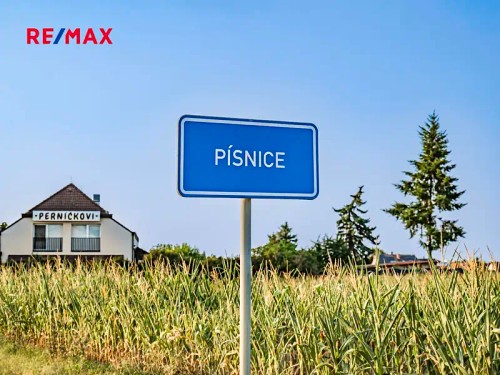 Prodej stavebního pozemku 1083 m²