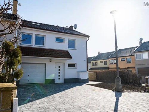 Prodej domu 201 m², pozemek 362 m²