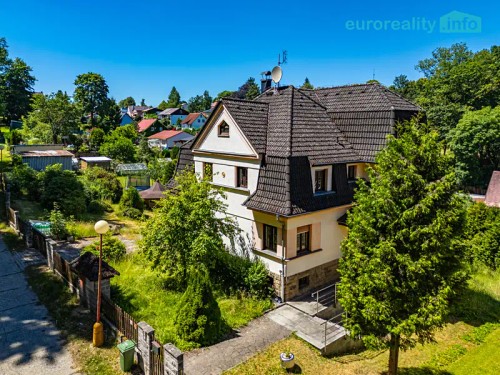 Prodej domu 210 m², pozemek 1068 m²