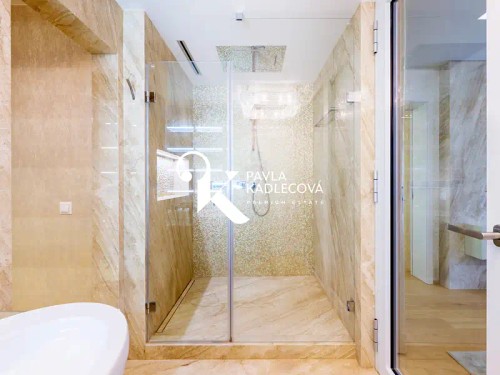 Prodej bytu 4+kk 200 m²