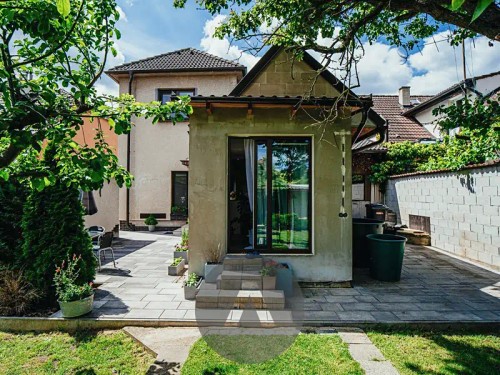 Prodej domu 165 m², pozemek 484 m²