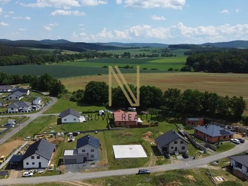 Prodej stavebního pozemku 964 m²