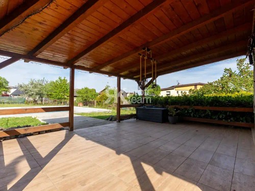 Prodej domu 120 m², pozemek 1076 m²