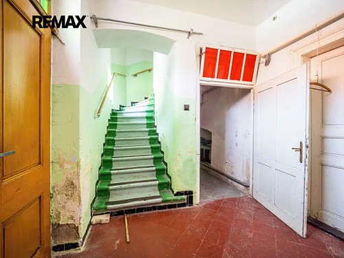 Prodej domu 300 m², pozemek 1898 m²