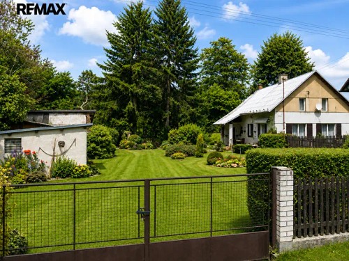 Prodej domu 100 m², pozemek 10000 m²