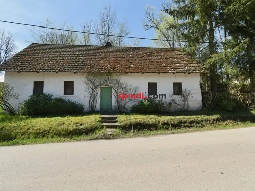 Prodej stavebního pozemku 644 m²