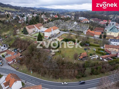 Prodej stavebního pozemku 858 m²
