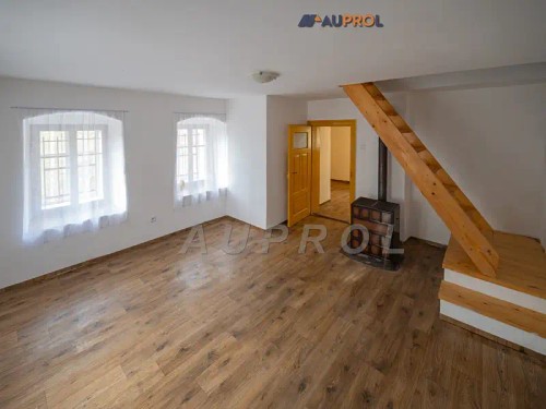 Prodej domu 84 m², pozemek 2077 m²