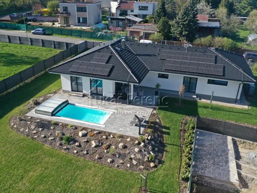 Prodej domu 221 m², pozemek 1950 m²