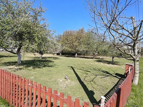 Prodej stavebního pozemku 1156 m²