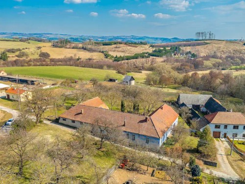 Prodej zemědělské usedlosti 185 m², pozemek 3332 m²