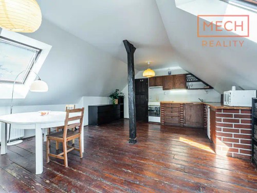 Prodej domu 313 m², pozemek 892 m²