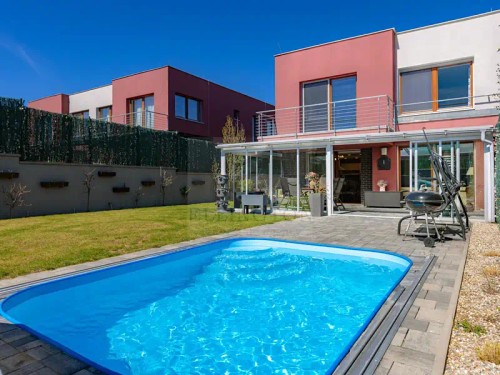 Prodej domu 163 m², pozemek 381 m²