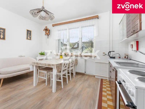 Prodej domu 300 m², pozemek 1168 m²
