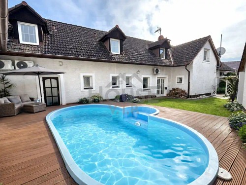 Prodej domu 239 m², pozemek 414 m²