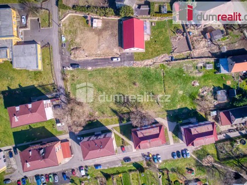 Prodej stavebního pozemku 700 m²