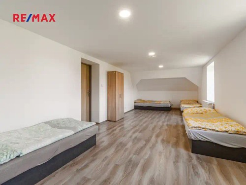 Prodej domu 361 m², pozemek 1335 m²