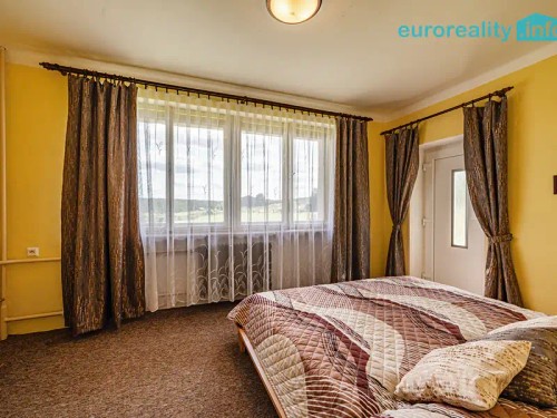 Prodej domu 270 m², pozemek 1487 m²