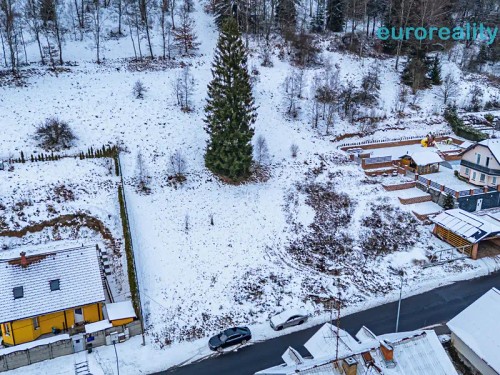 Prodej stavebního pozemku 1000 m²