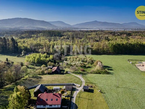 Prodej stavebního pozemku 1155 m²