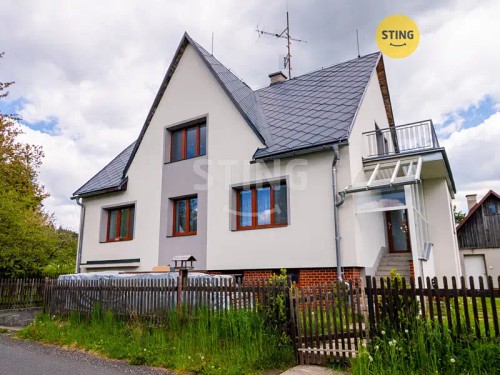Prodej domu 240 m², pozemek 1143 m²