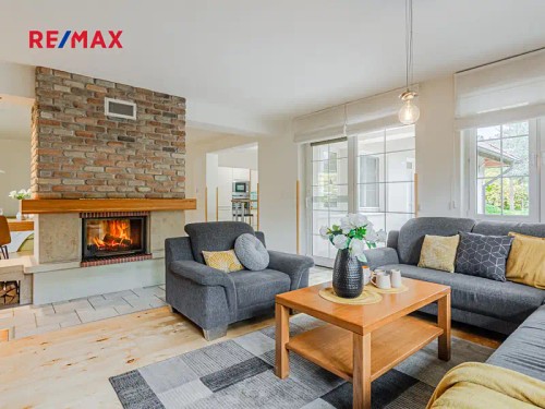 Prodaný  dům 258 m², pozemek 1500 m²