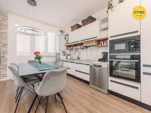 Prodej bytu 3+kk 77 m²