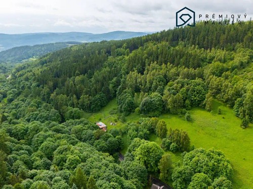 Prodej stavebního pozemku 900 m²