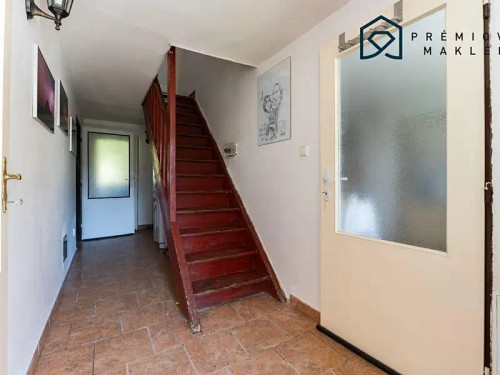 Prodej domu 300 m², pozemek 1322 m²