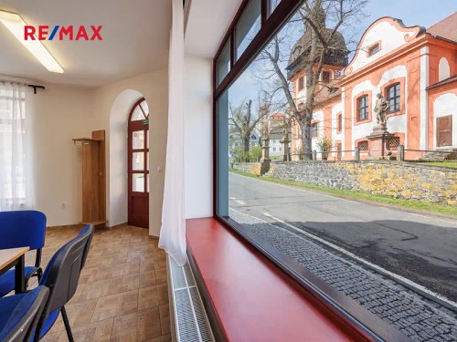 Prodej domu 688 m², pozemek 287 m²