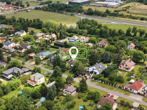 Prodej stavebního pozemku 1384 m²
