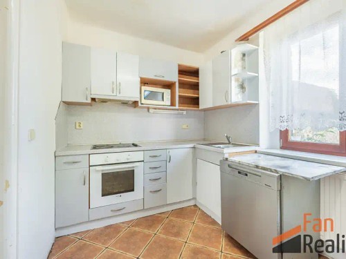 Prodej domu 218 m², pozemek 445 m²