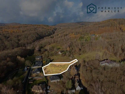 Prodej stavebního pozemku 3127 m²