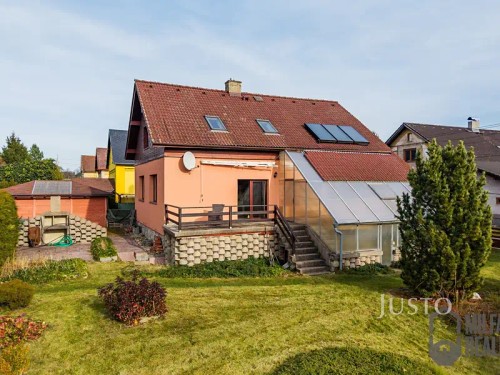 Prodej domu 190 m², pozemek 901 m²