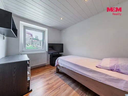 Prodej domu 300 m², pozemek 384 m²