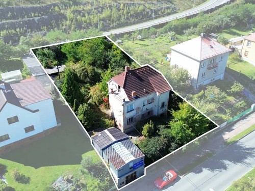 Prodej stavebního pozemku 1104 m²