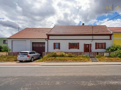 Prodej domu 137 m², pozemek 975 m²