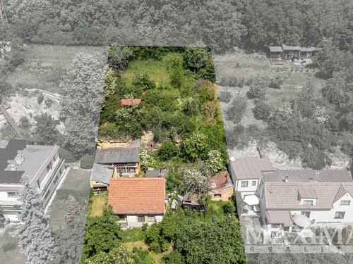Prodej stavebního pozemku 1448 m²