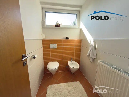 Prodej domu 197 m², pozemek 1169 m²