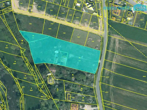 Prodej stavebního pozemku 7024 m²