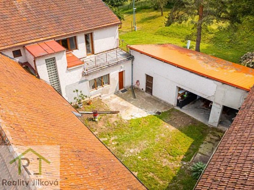 Prodej domu 300 m², pozemek 12289 m²