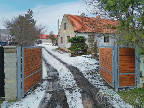 Prodej domu 102 m², pozemek 1142 m²