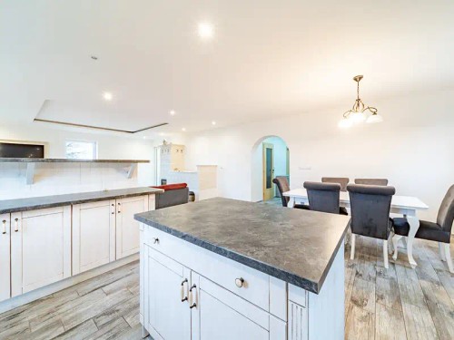 Prodej domu 220 m², pozemek 724 m²