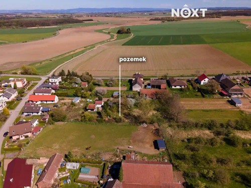 Prodej stavebního pozemku 1328 m²