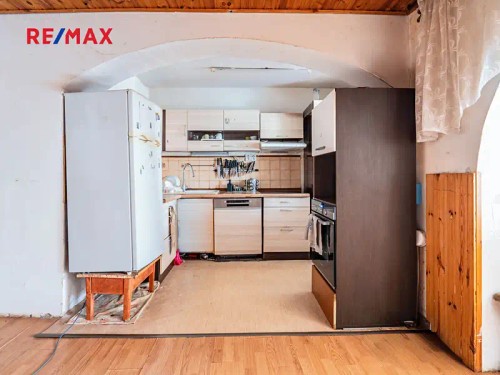 Prodej domu 350 m², pozemek 1401 m²